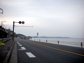 江ノ電 - 鎌倉高校前駅