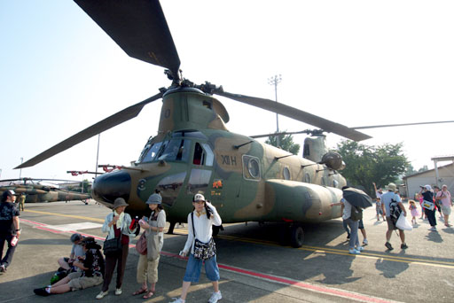 CH-47 チヌーク