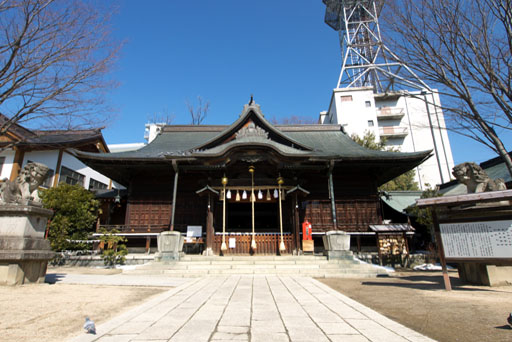 四柱神社